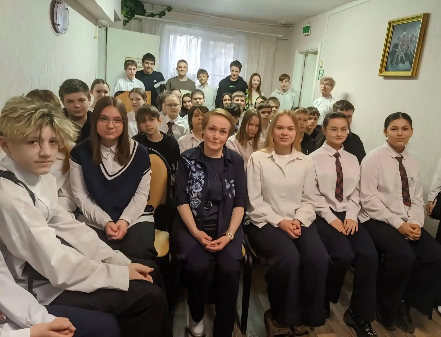 ⚓️ Ветер странствий в стенах библиотеки: как 7А и 7В встретились с историей и морем! 🌊  📚 На этой не