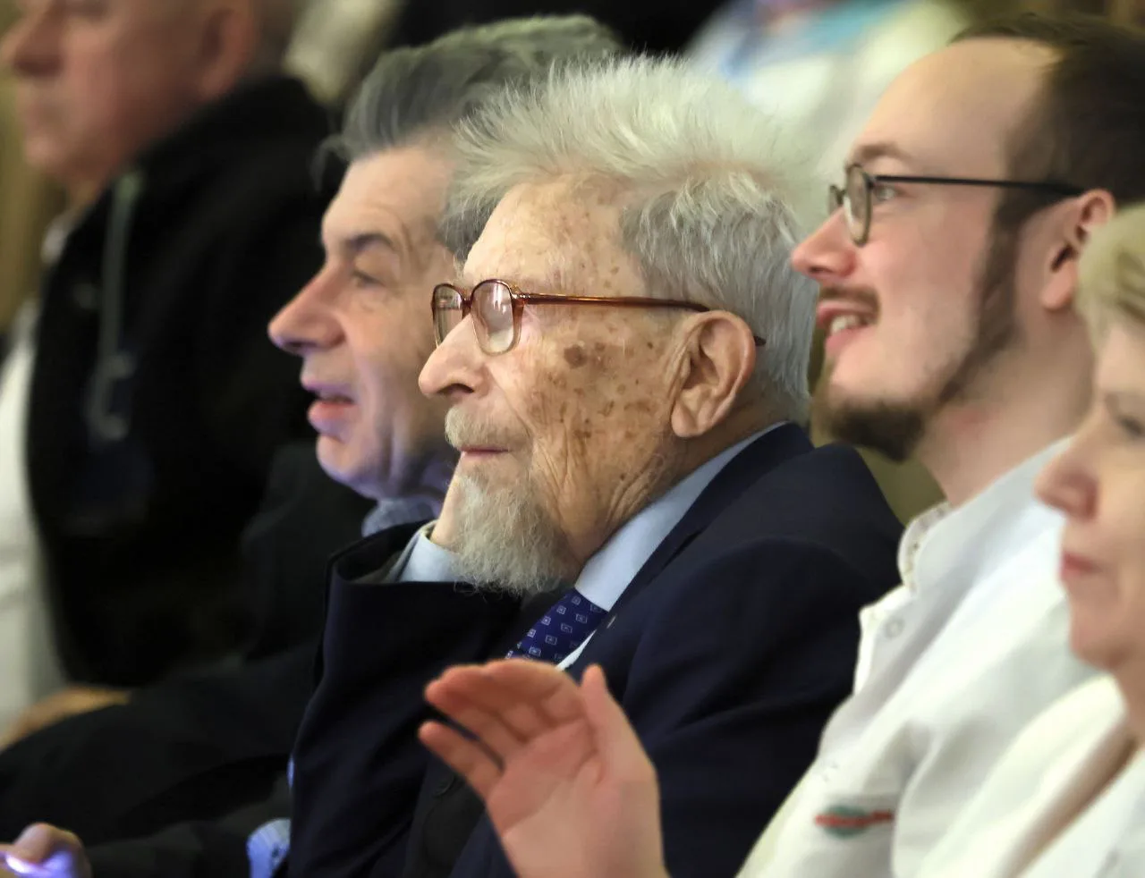 6 марта Центре нейрохирургии состоялся концерт в честь международного женского дня, организованный с