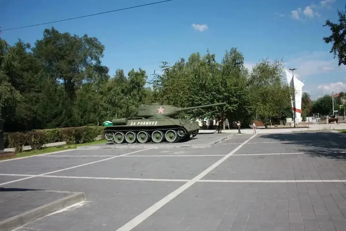 Радостная и по-настоящему заслуживающая внимания новость. Благоустройство сквера «Запад...