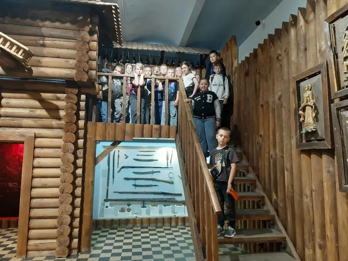 🎉 Вчера в лагере «Радуга» был настоящий праздник — День театра!