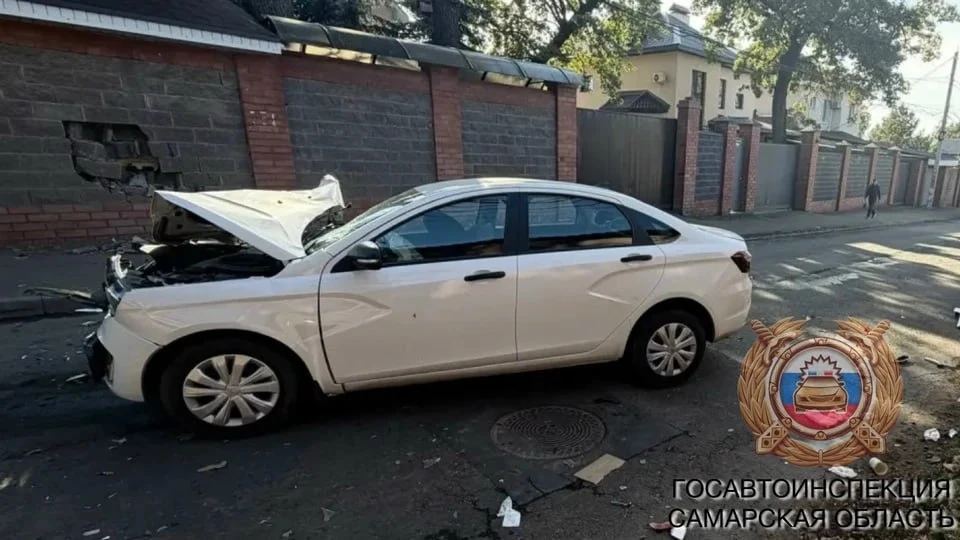 Пять подростков пострадали в ДТП на ул. Солнечной в Самаре