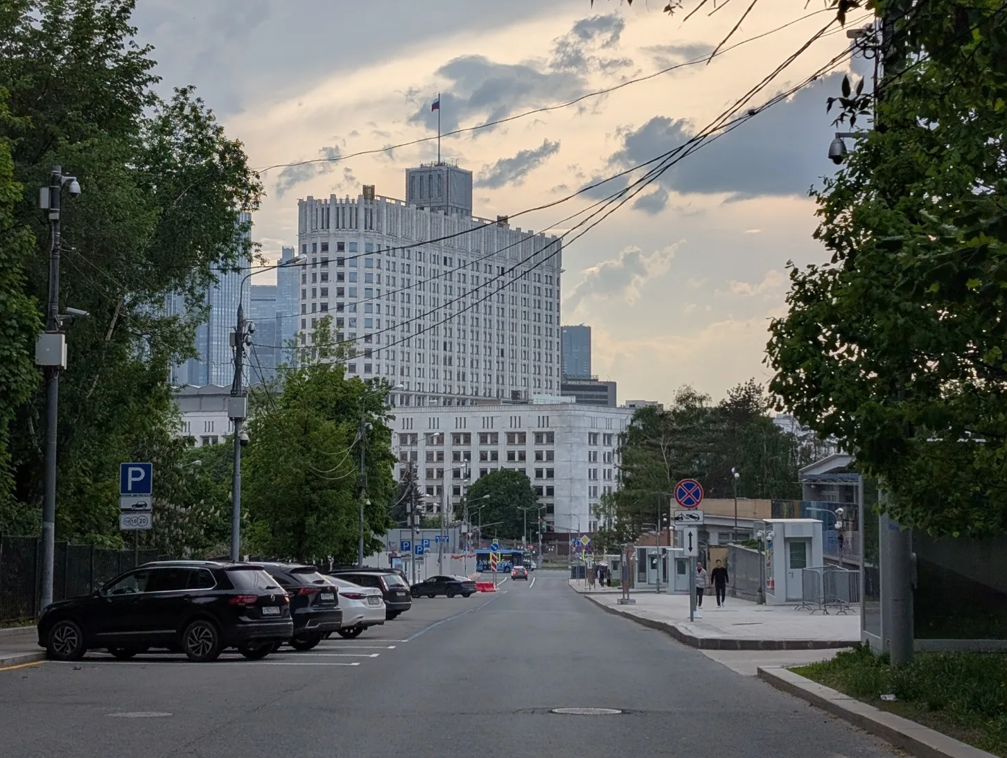 Правительство упростит договоры на платную медицину с 1 сентября