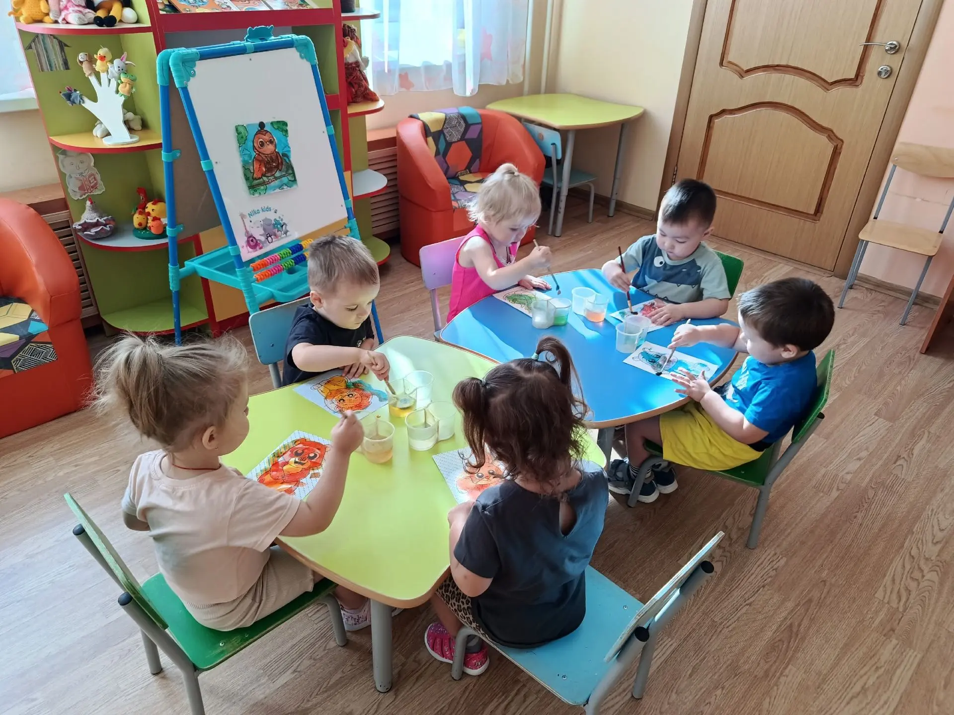🎉 В первой младшей группе "Колобок" прошло увлекательное занятие! 🎉