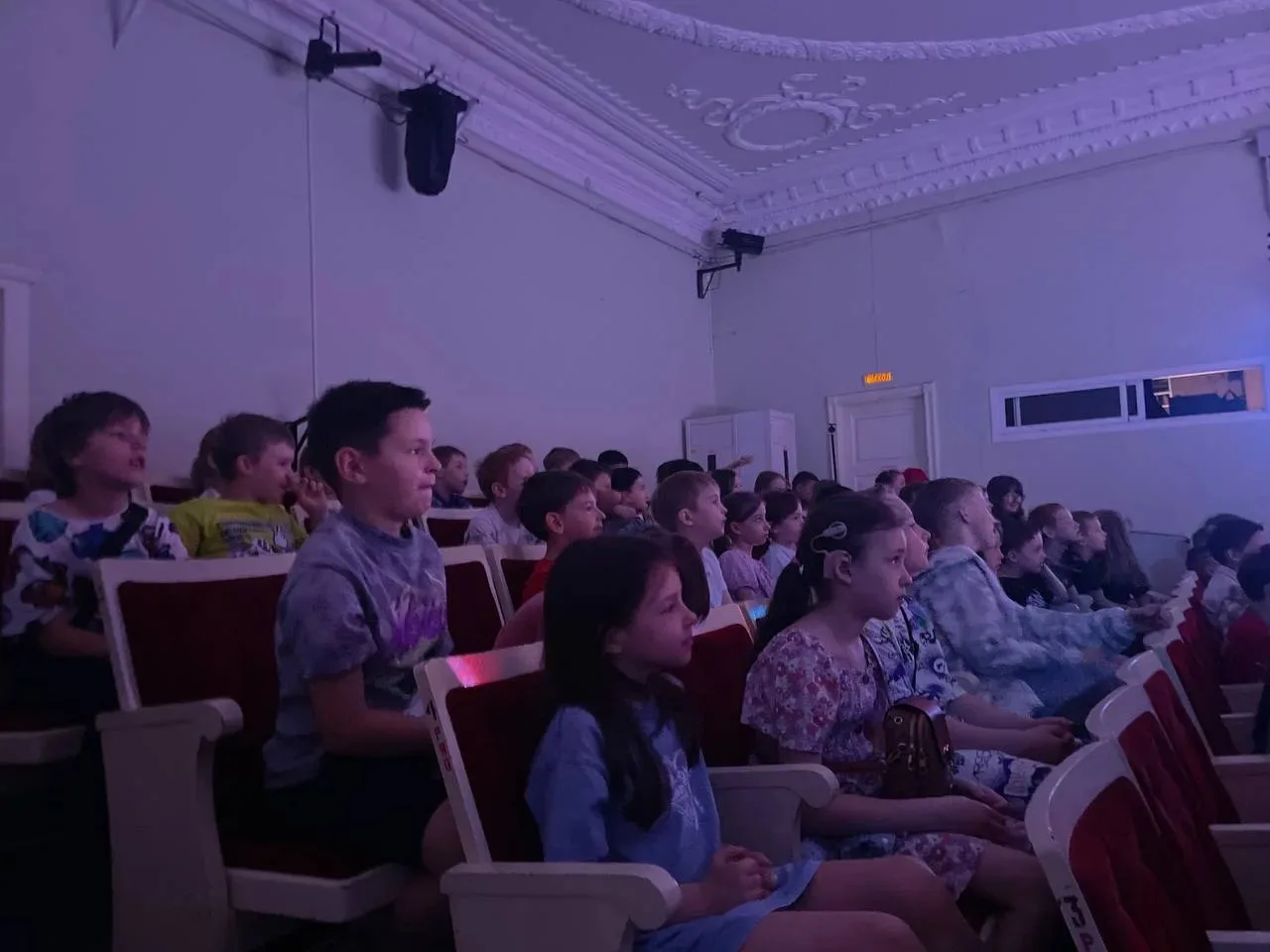 Волшебство, которое можно потрогать! 🎩✨

8 июня ребята из детского оздоровительного лагеря «Сорокон
