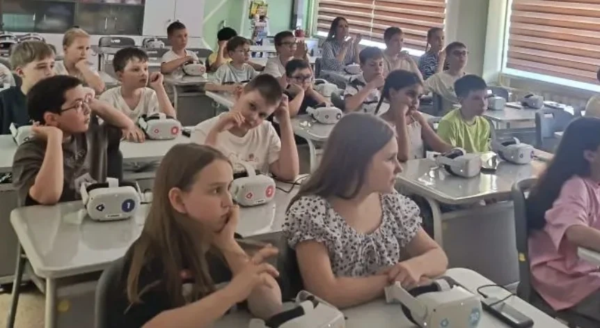 ВИРТУАЛЬНАЯ ЭНЦИКЛОПЕДИЯ 🌍

Всем привет из ГОЛ «Гимназист»👋

В нашем лагере случилось невероятное 