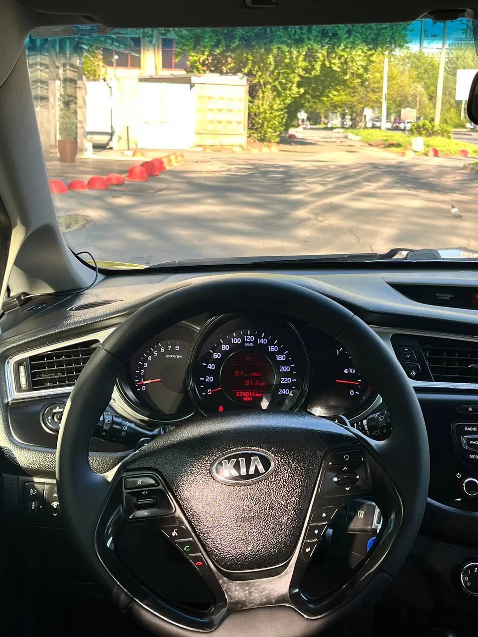 🔥Скидка 30.000₽  KIA CEED  ▪️ Год выпуска — 2017 ▪️ 1.6 | автомат | 123 лс ▪️ 270 тысяч пробег   Жир