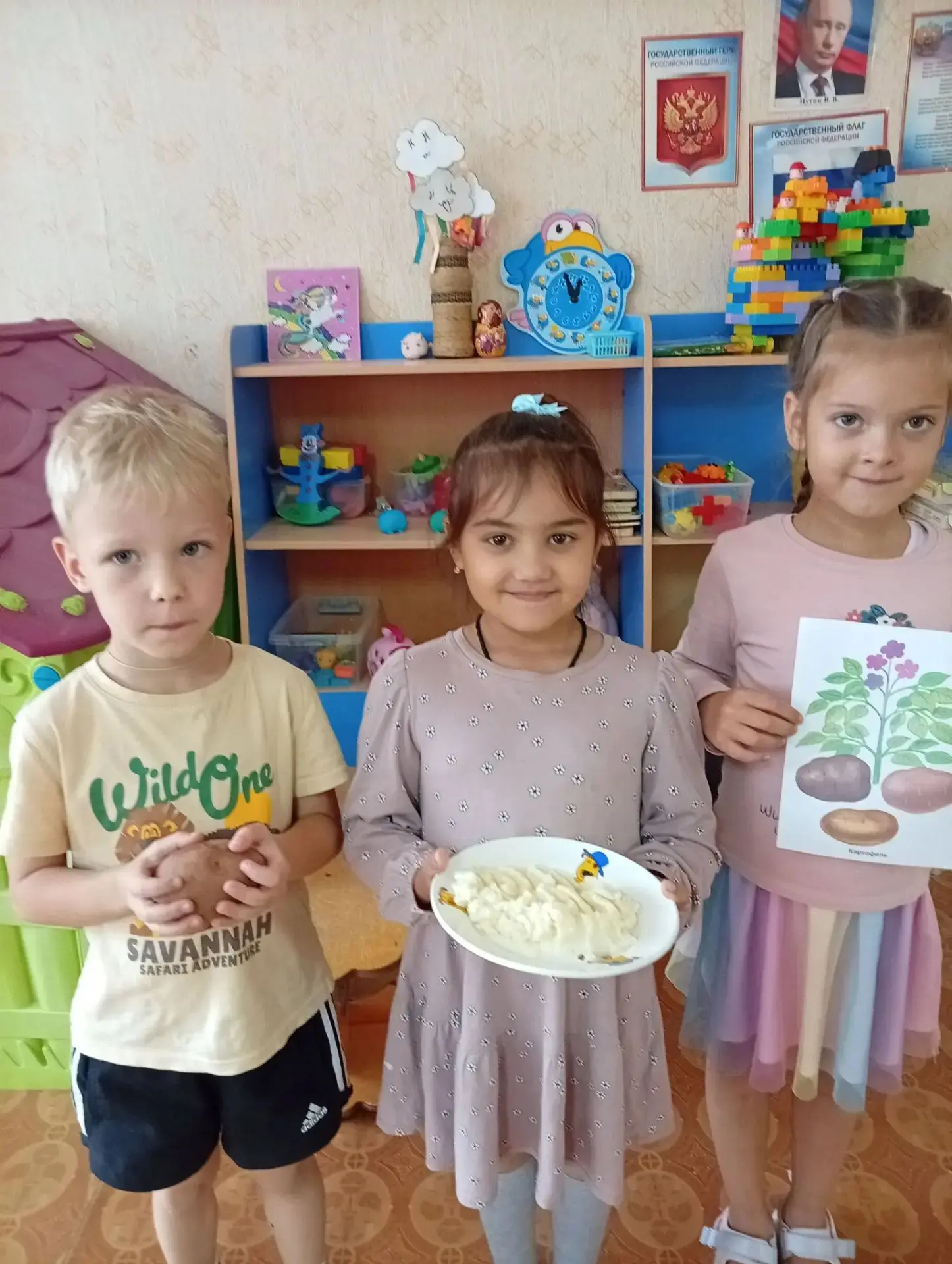 🥔 Очень весело прошёл тематический «День картофеля» у воспитанников нашего учреждения.