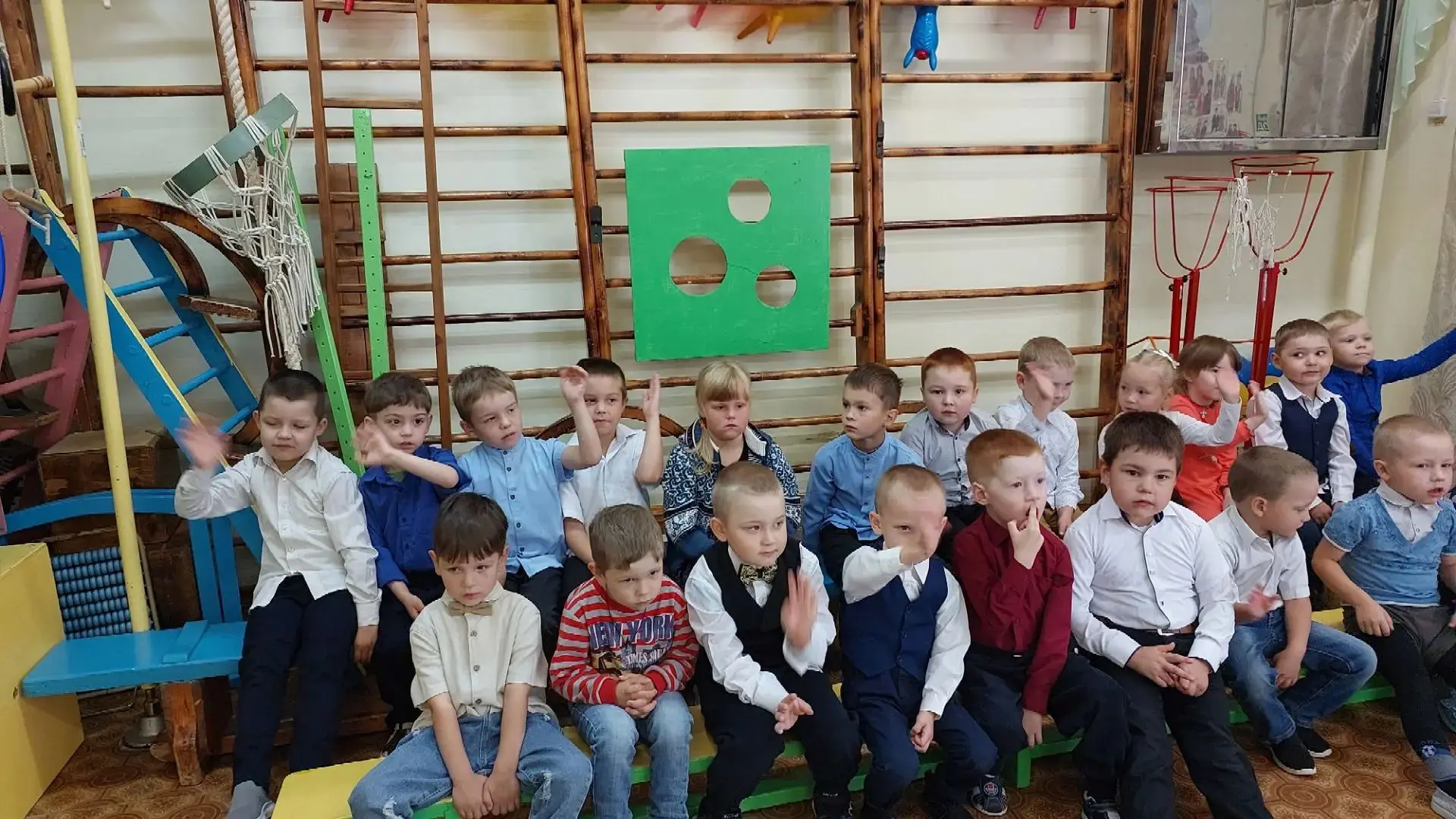 '‎🔔 Ура! Наступил День знаний! 🔔Сегодня в нашем детском саду прошёл невероятно яркий,...