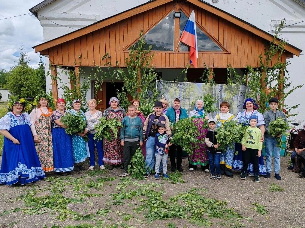 Сабантуй и Троицу отметили пачелмцы 🎉🌿🎉 Сабантуй в Решетино: праздник, который объединил всех!
29