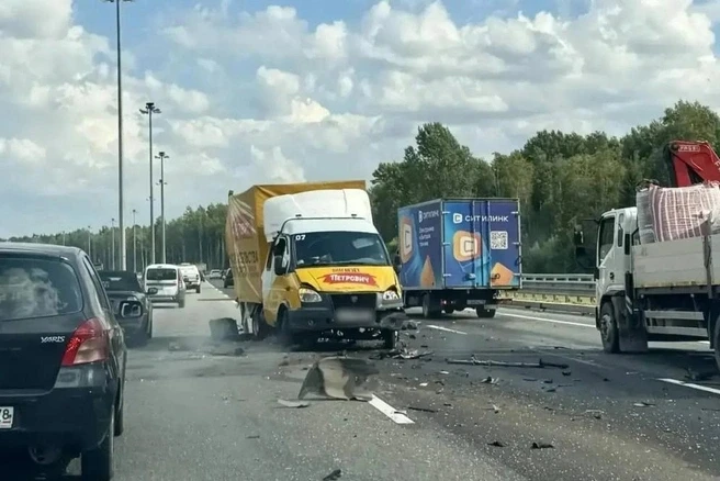 #Авто_Гатчина_дтп
❗️ Полиция устанавливает обстоятельства смертельной аварии с тремя автомобилями на