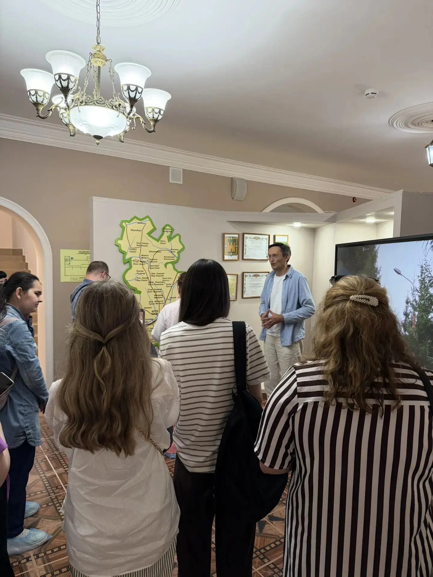📜 Сотрудники Государственного комитета РТ по архивному делу посетили музей "Казан арты".

В ходе эк