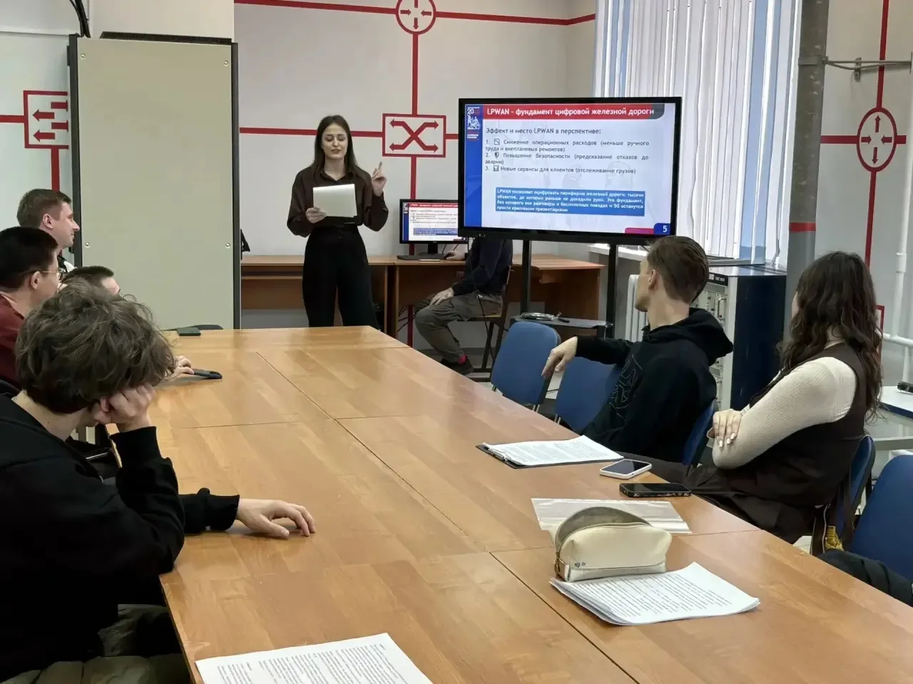 🎓 В рамках форума «Дни студенческой науки» на кафедре «Автоматика, телемеханика и связь на железнодо