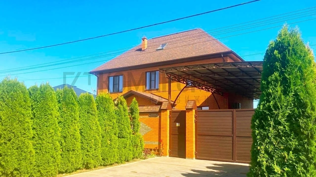 🏠 ID 118846049 Адрес: Краснодарский край, г. Краснодар, Карасунский р-н  📍 Коттедж с баней и уютной 