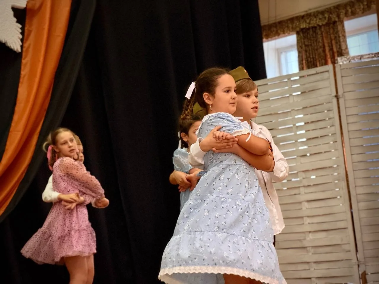 🌟 От дел настоящих к подвигам прошлого   Время помнить — время гордиться героями Великой Победы!  🏫 