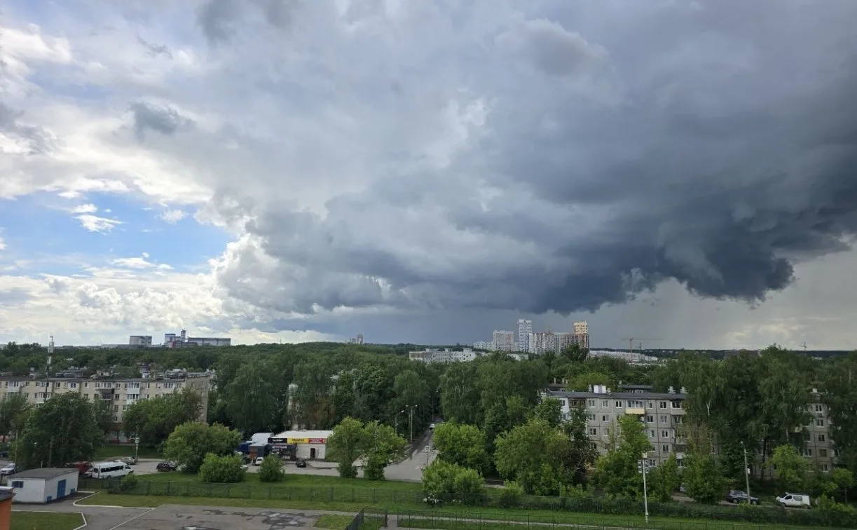 Погода в Туле 13 июня 

Сегодня в городе облачно, грозы и до +30.

Атмосферное давление – 740-745 мм