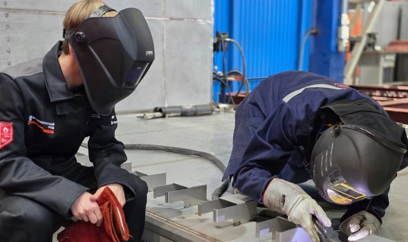 Газовые турбины хвастаются, что в этом году у них прошли практику 57 студентов.