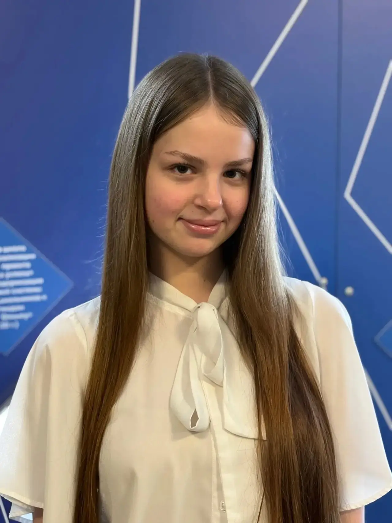 🎓 100 БАЛЛОВ ПО РУССКОМУ ЯЗЫКУ! Поздравляем нашу гордость — Екатерину Колину, ученицу  11-Б класса!