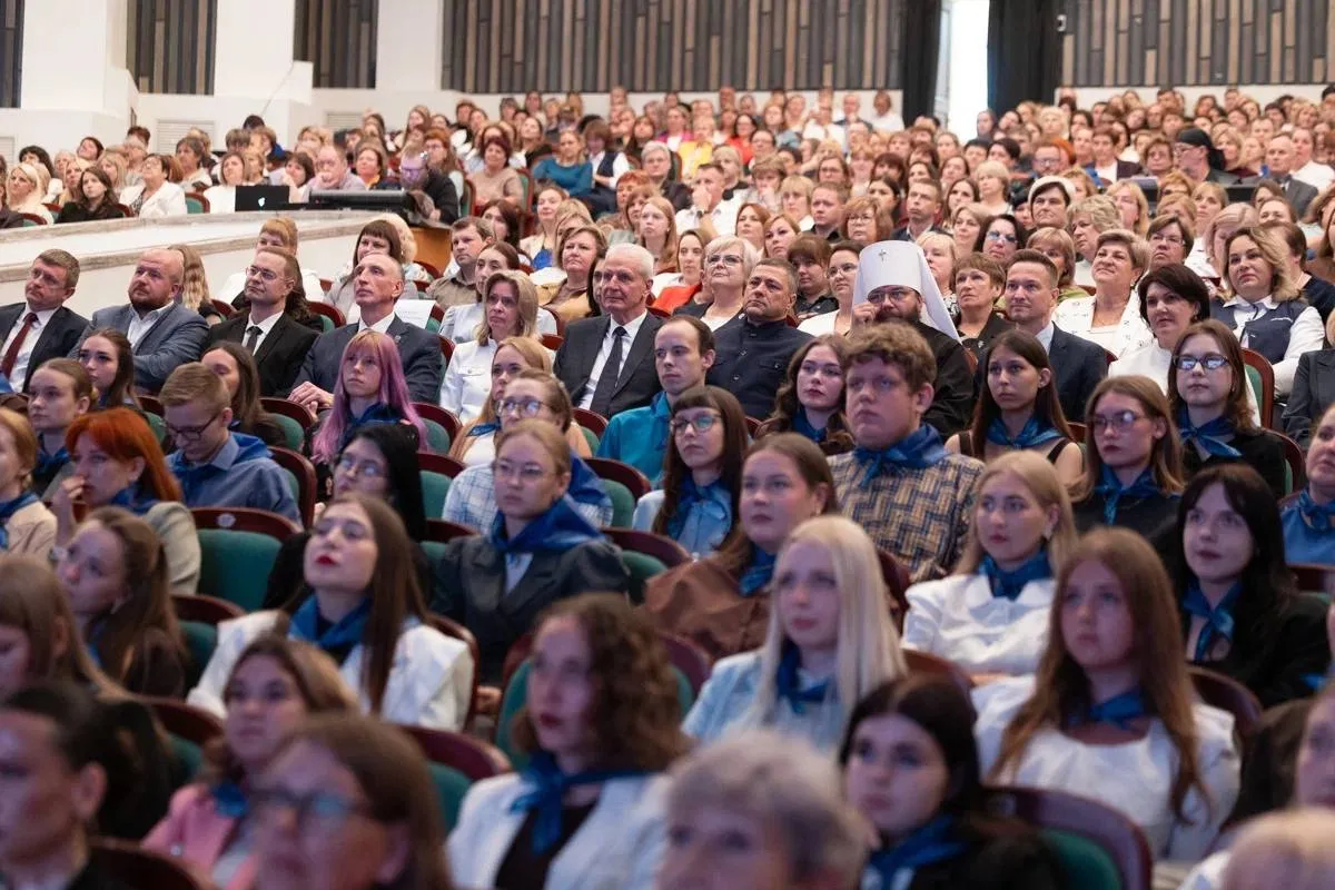 В продолжение своего выступления на пленарном заседании августовского областного педаго...