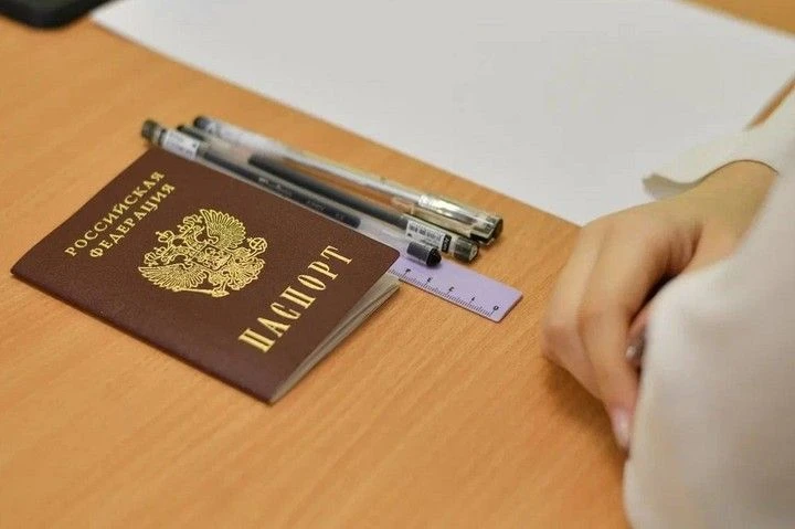 На центральной площади в Майкопе состоялась первая генеральная репетиция общереспубликанского бала в