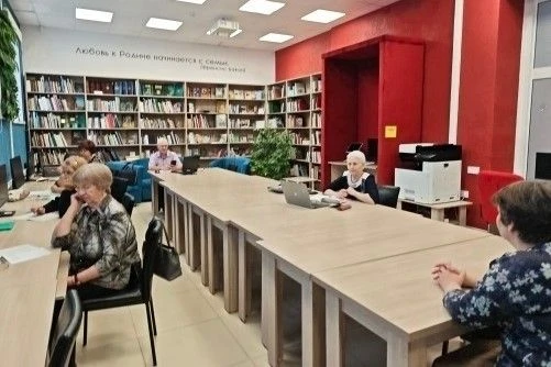 Друзья, чтобы воспользоваться услугами портала Госуслуг совсем не обязательно идти в МФ...
