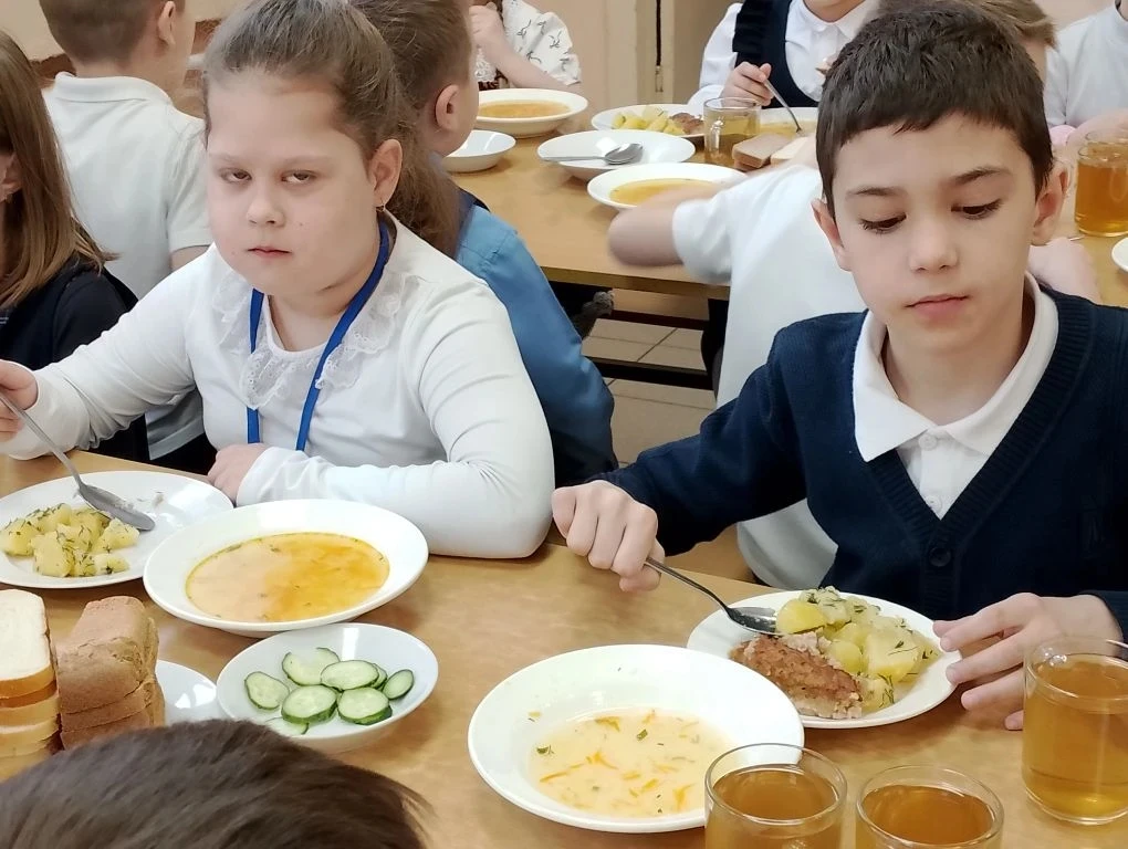 Мир! Труд! Май!⚘️⚘️⚘️  В рамках празднования Дня труда для учеников 1 "К" класса была проведена экск