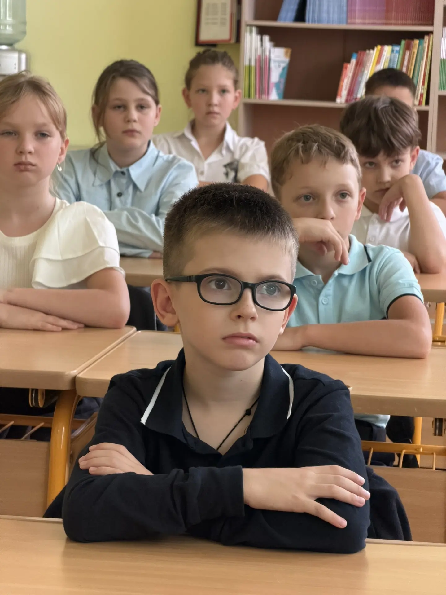 🕯️ Сегодня в нашей школе прошли классные часы, посвящённые памяти жертв трагедии в Бес...