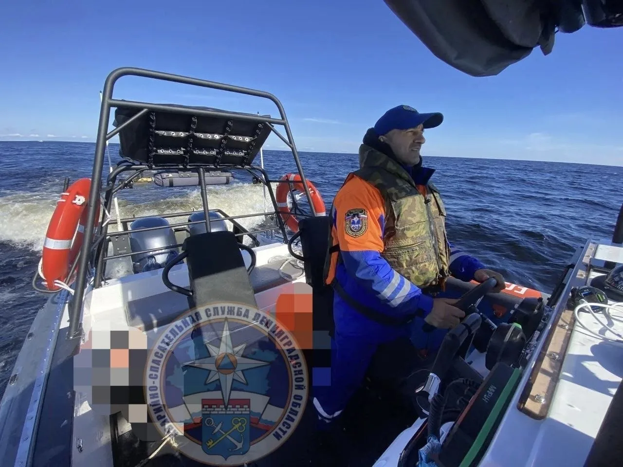 На Ладожском озере нашли утонувшего сапбордиста, которого искали еще с 19 августа. Он у...