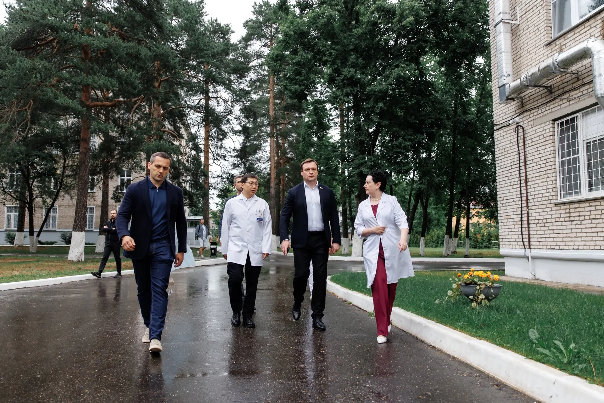 📍В рамках рабочей поездки в Дубну депутат Госдумы Сергей Александрович Пахомов и глава округа Макси
