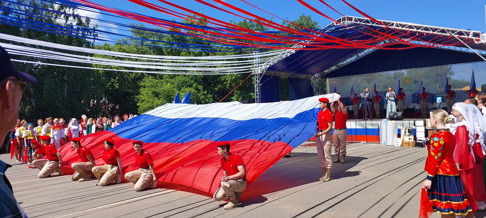 С Днём России и с Днём села Ташла🇷🇺!!!
От всей души поздравляем с двумя важными праздниками!
С Днё