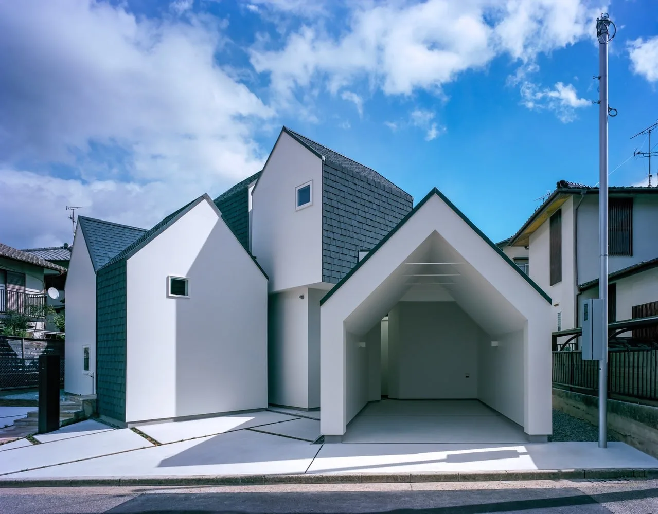 House in Inagawa-cho — архитектура под музыку