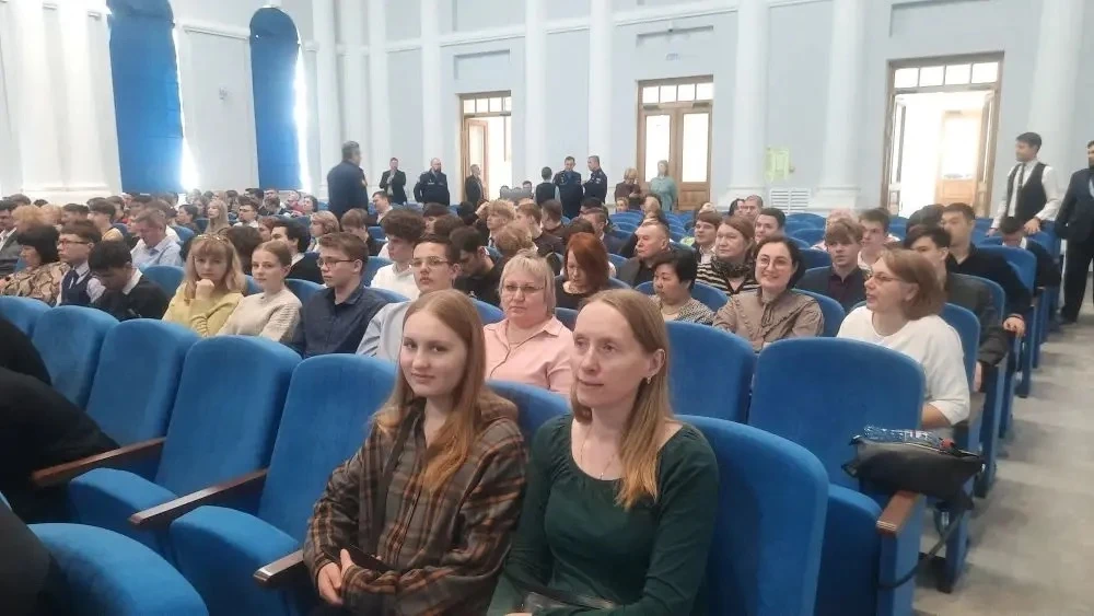 🎖️ Профориентационная встреча в Иркутском суворовском военном училище