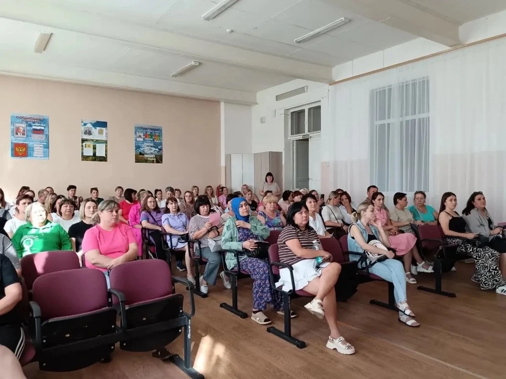 В Каменском районе состоялось муниципальное родительское собрание