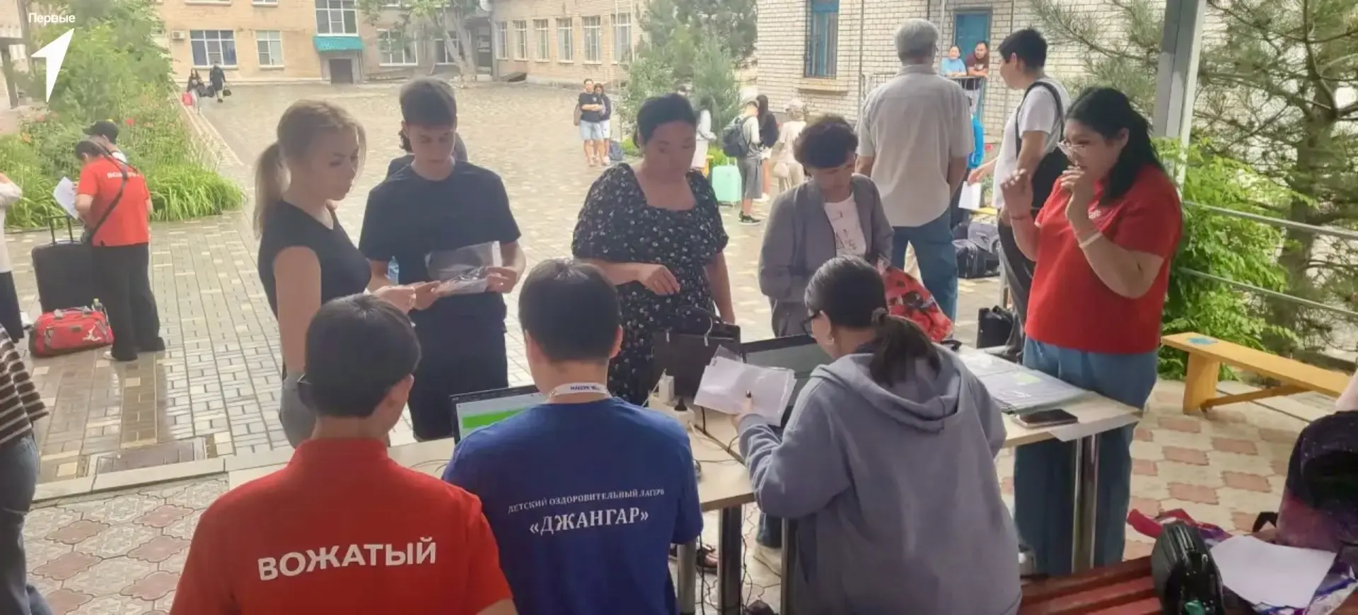 🚀 В детском лагере«Джангар» стартовала профильная смена Движения Первых «Университет будущего»!

✨ 