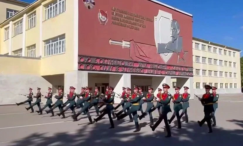 Саратовскому военному институту Росгвардии вернули имя Феликса Дзержинского