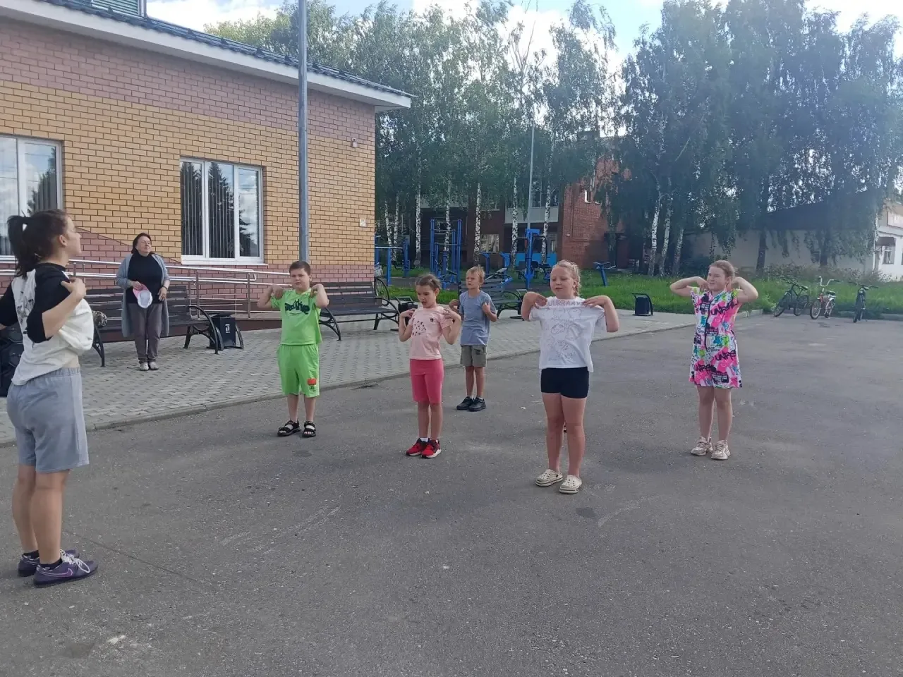 В рамках празднования Дня физкультурника у нас прошли весёлые и захватывающие велогонки...