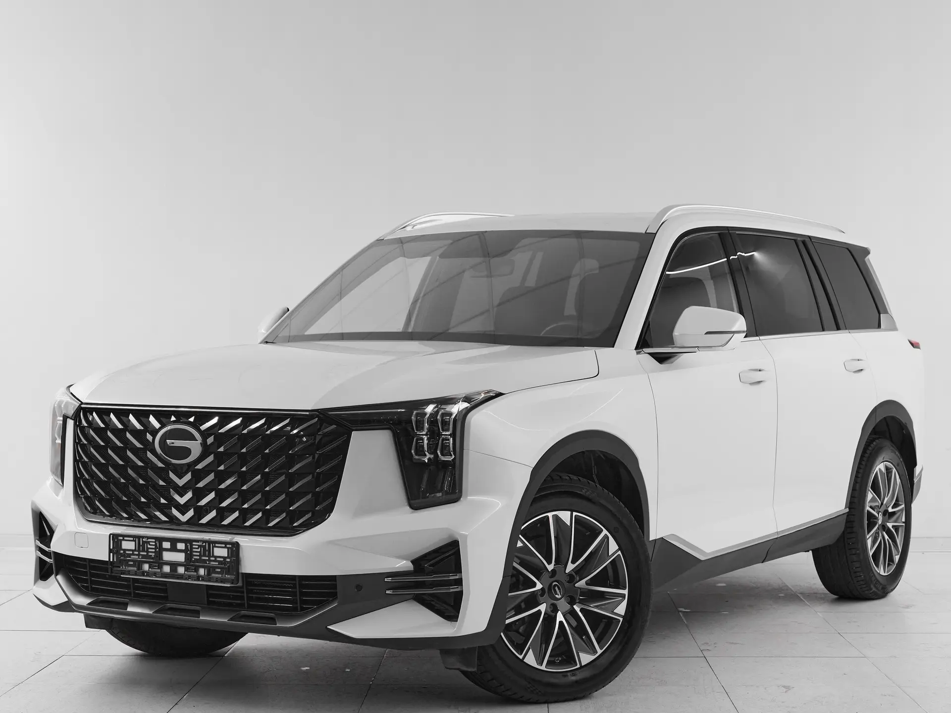 В НАЛИЧИИ GAC GS8 2024 года в комплектации GL с пробегом