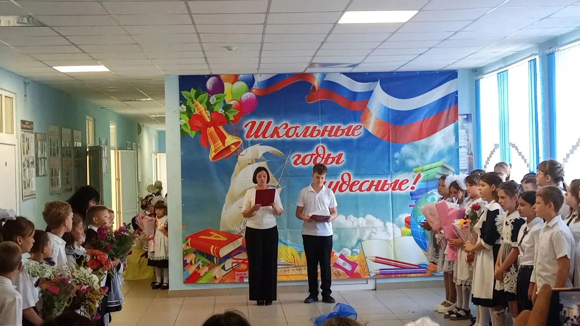 💫Сегодня, 1 сентября, в Калач‑Куртлакской школе прошла торжественная линейка, посвящён...