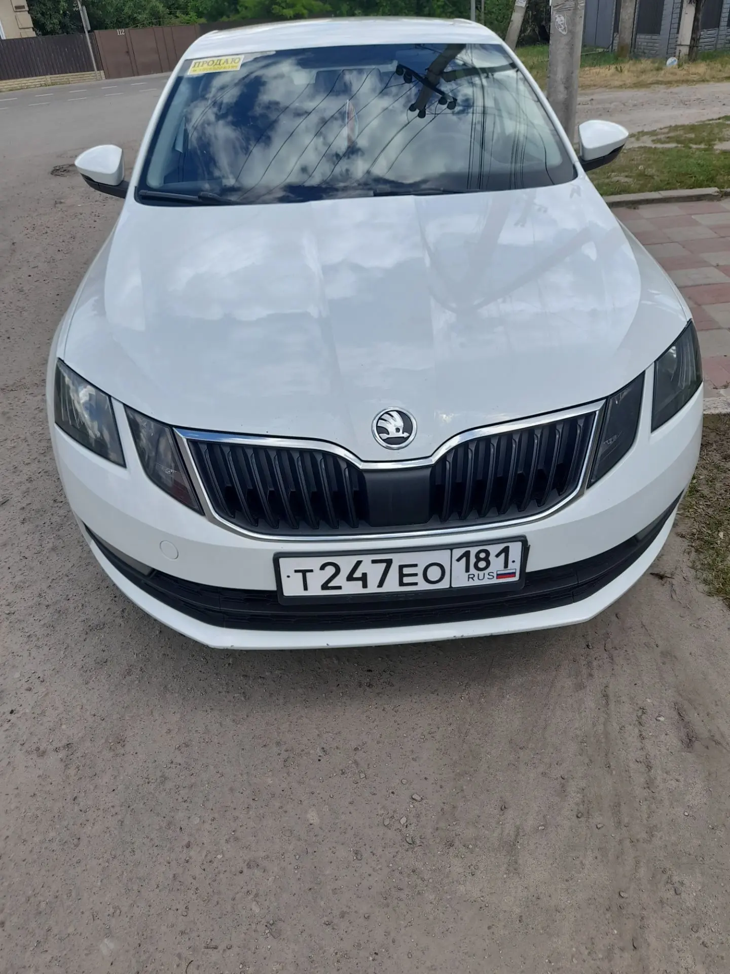 Skoda Octavia А7
- 2018 год выпуска 
- Родной пробег 188 тысяч
- Кондиционер
- Подогрев передних и з