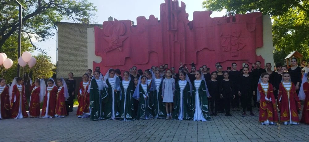 Отчётный концерт танцевальных объединений «Кавказские танцы» и «Созвездие» — праздник души и таланта