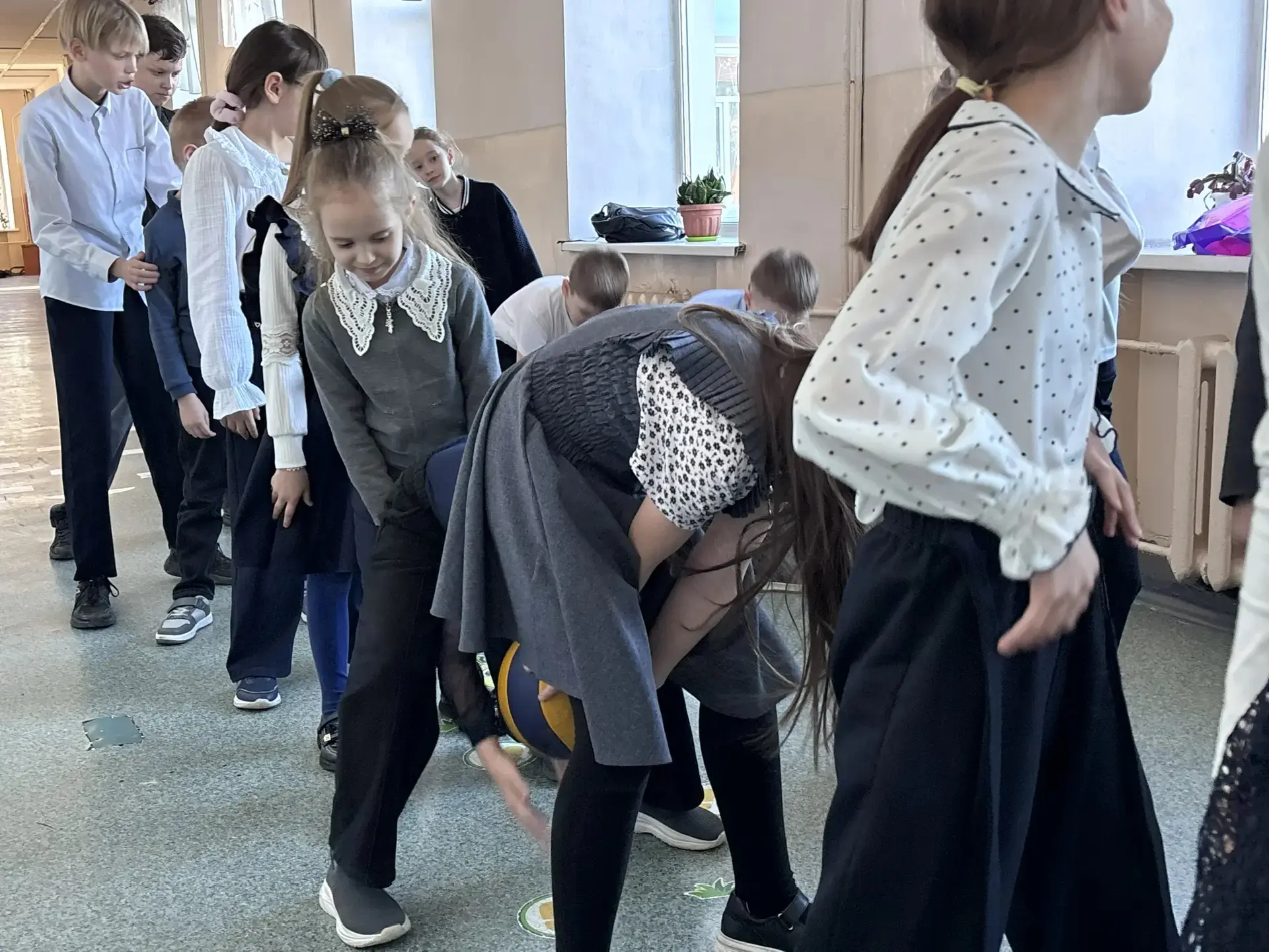 Сегодня обучающиеся школы приняли участие в муниципальной акции «Здоровая перемена», пр...