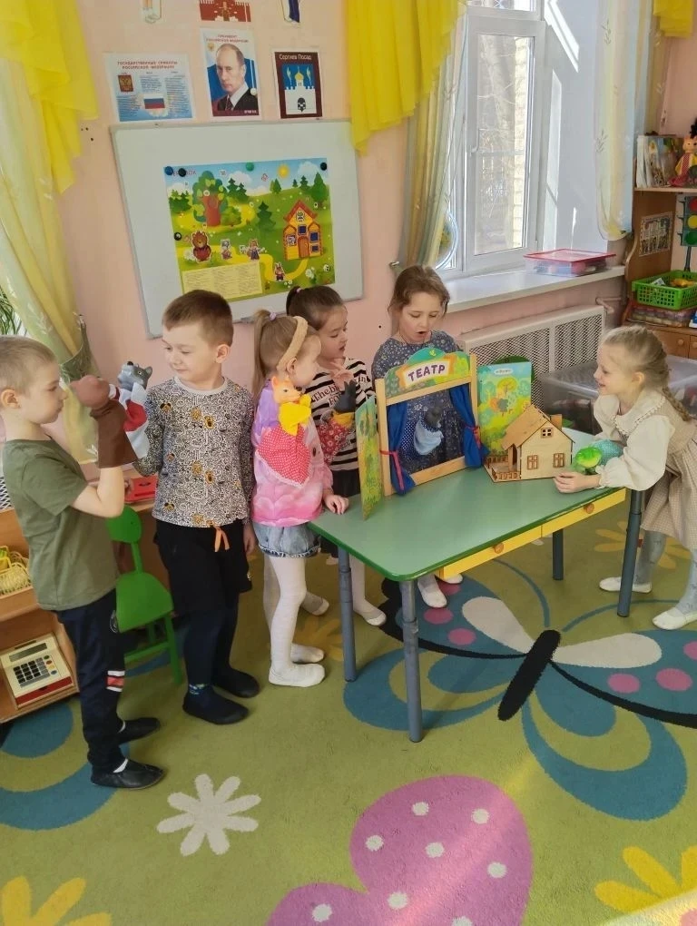 В рамках реализации проекта  "Предшкола: стандарт детского сада" на тематической неделе "Театр детей