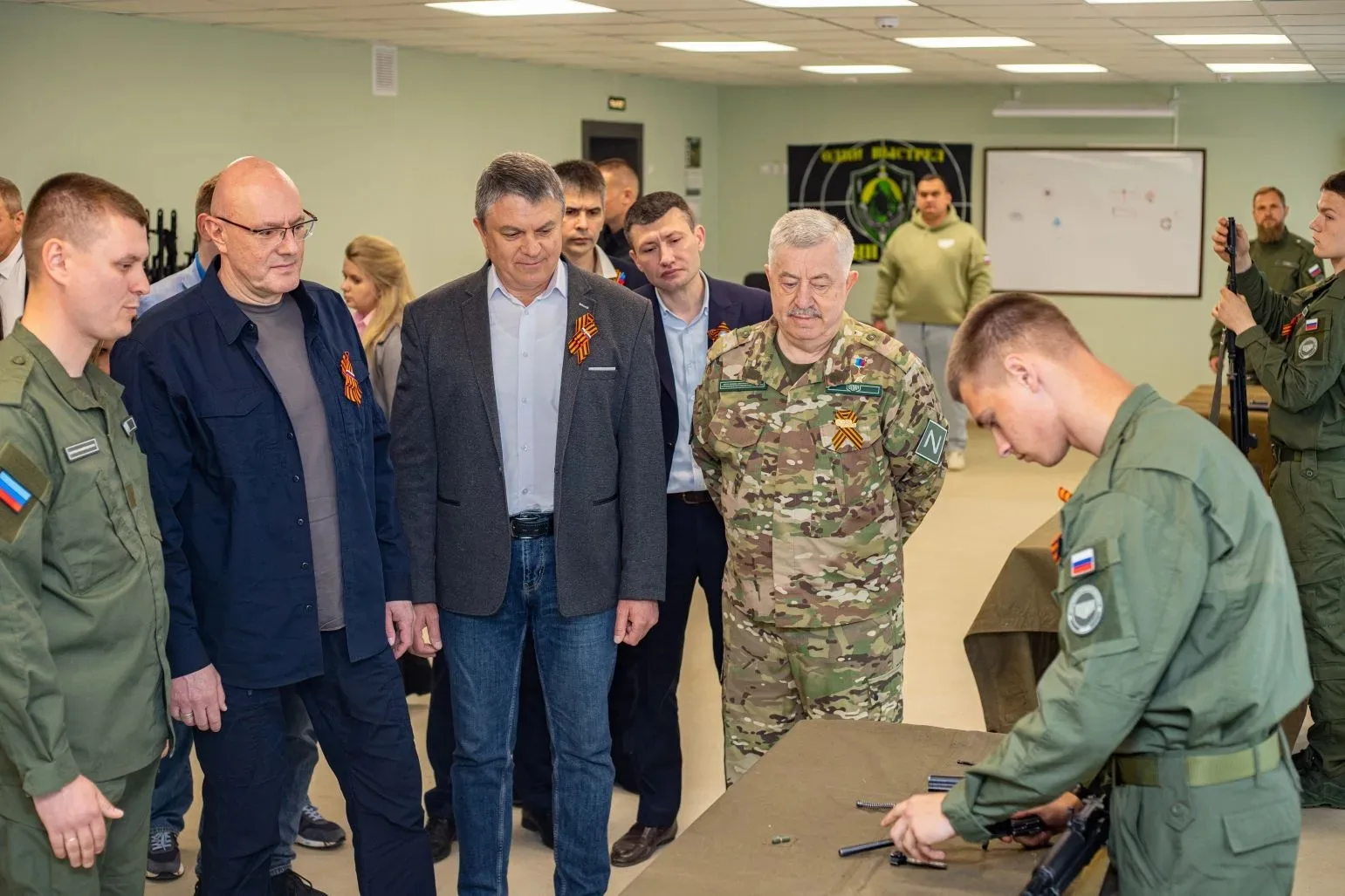 Республику с рабочим визитом посетил заместитель Председателя Правительства России Дмитрий Чернышенк