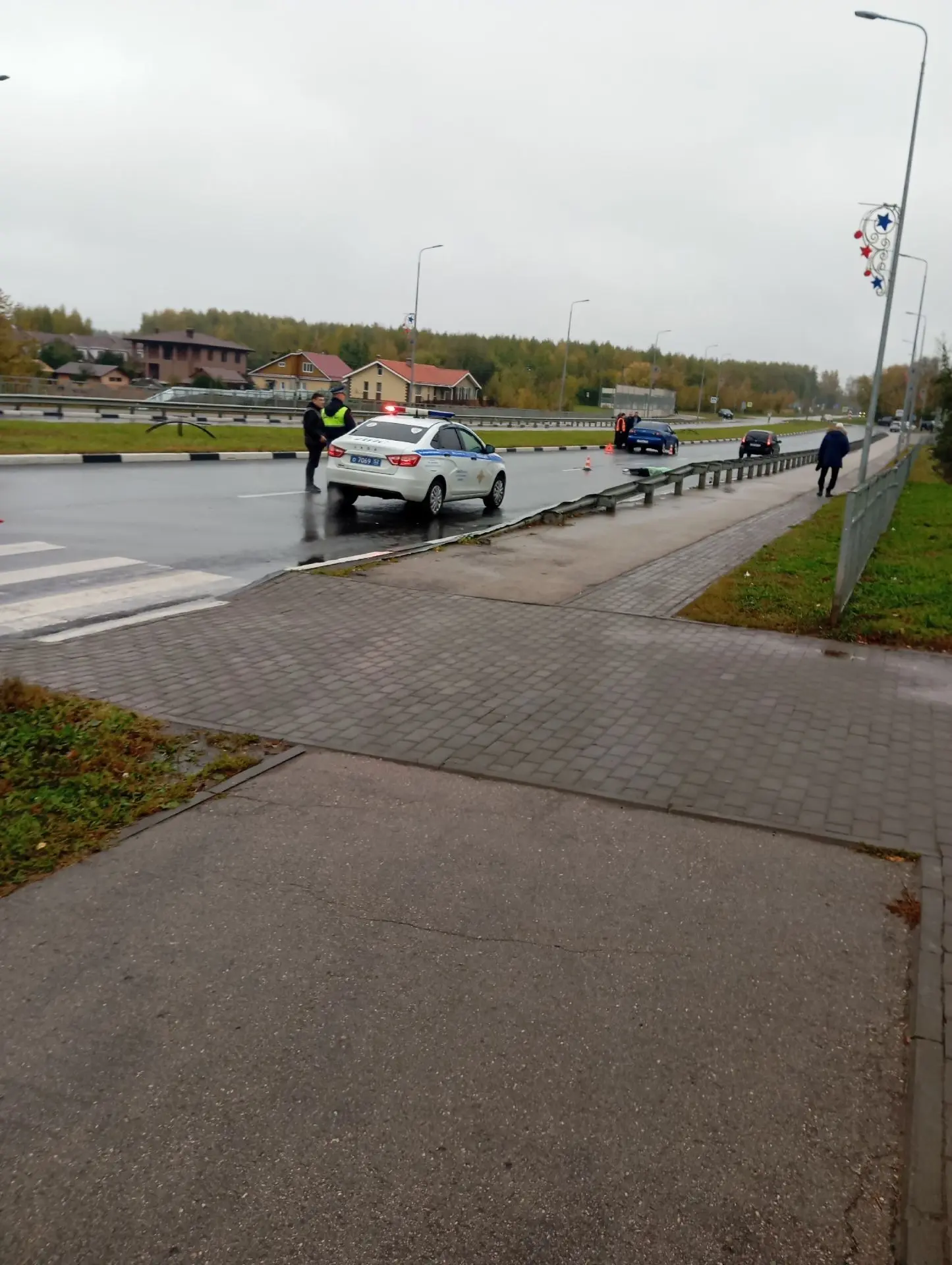 ⚡️По словам очевидцев, сегодня утром на пешеходном переходе на улице Рачкова, около мос...