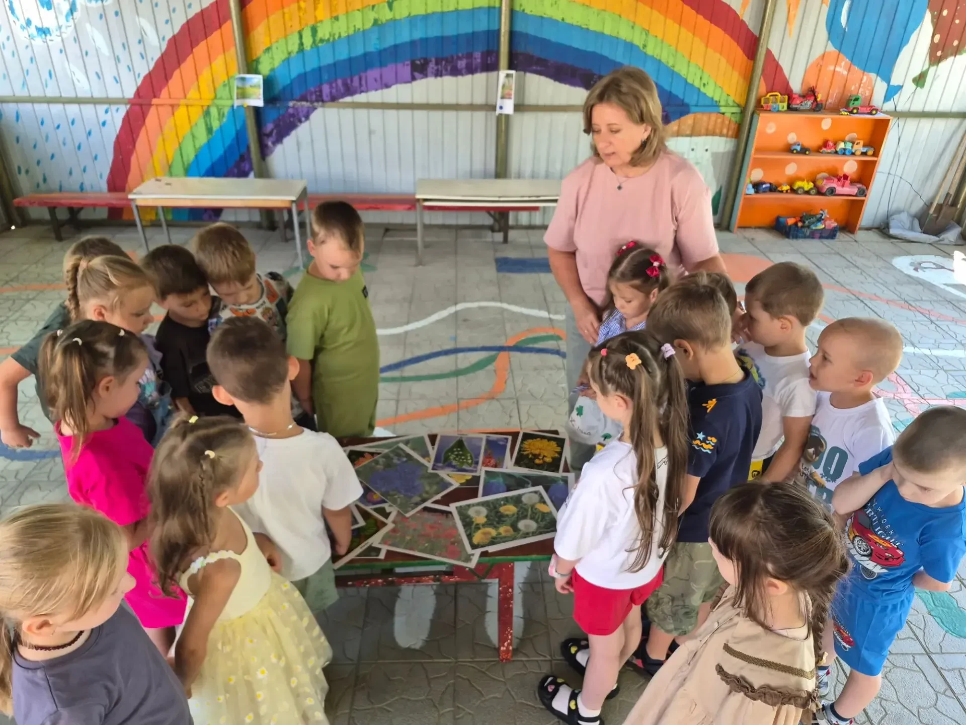 🌷🍀🪻🌸Сегодня воспитатель старшей группы "Солнышко " Туник Р.Ю.  провела познавательн...