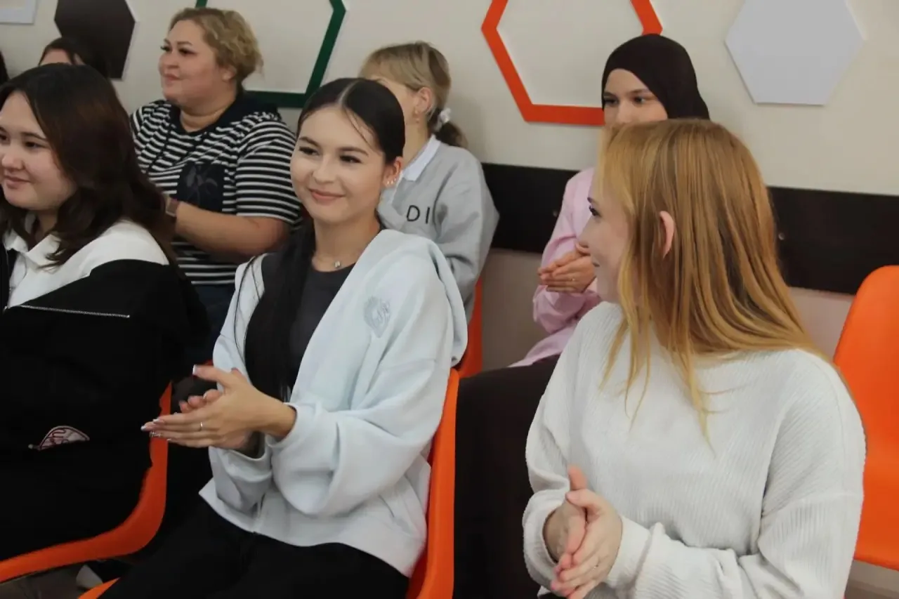 «Культурная среда» заглянула в колледж