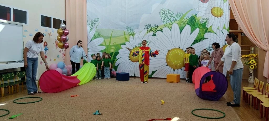 💥🌞❤Радостно, звонко, тепло и красочно прошёл главный праздник детства – День защиты д...
