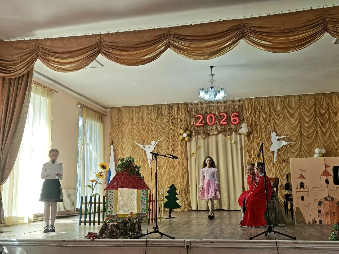 В концертном зале МБУДО «Детская школа искусств» 27 мая состоялся показ музыкальной ска...