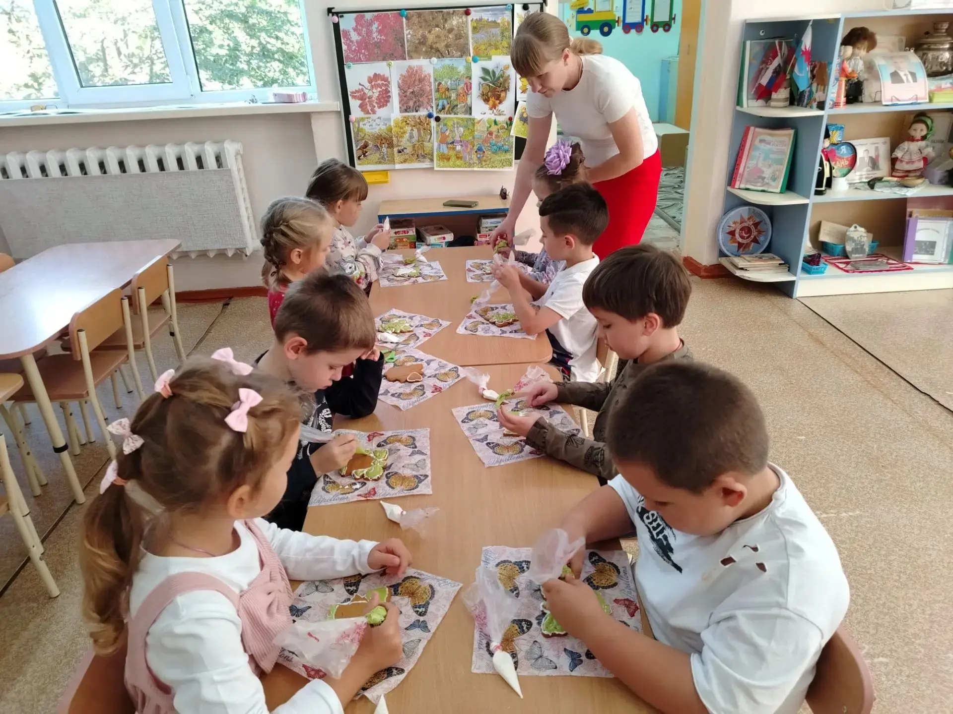 👫В гостях у воспитанников детского сада №1" Сказка" побывали сотрудники историко-краев...