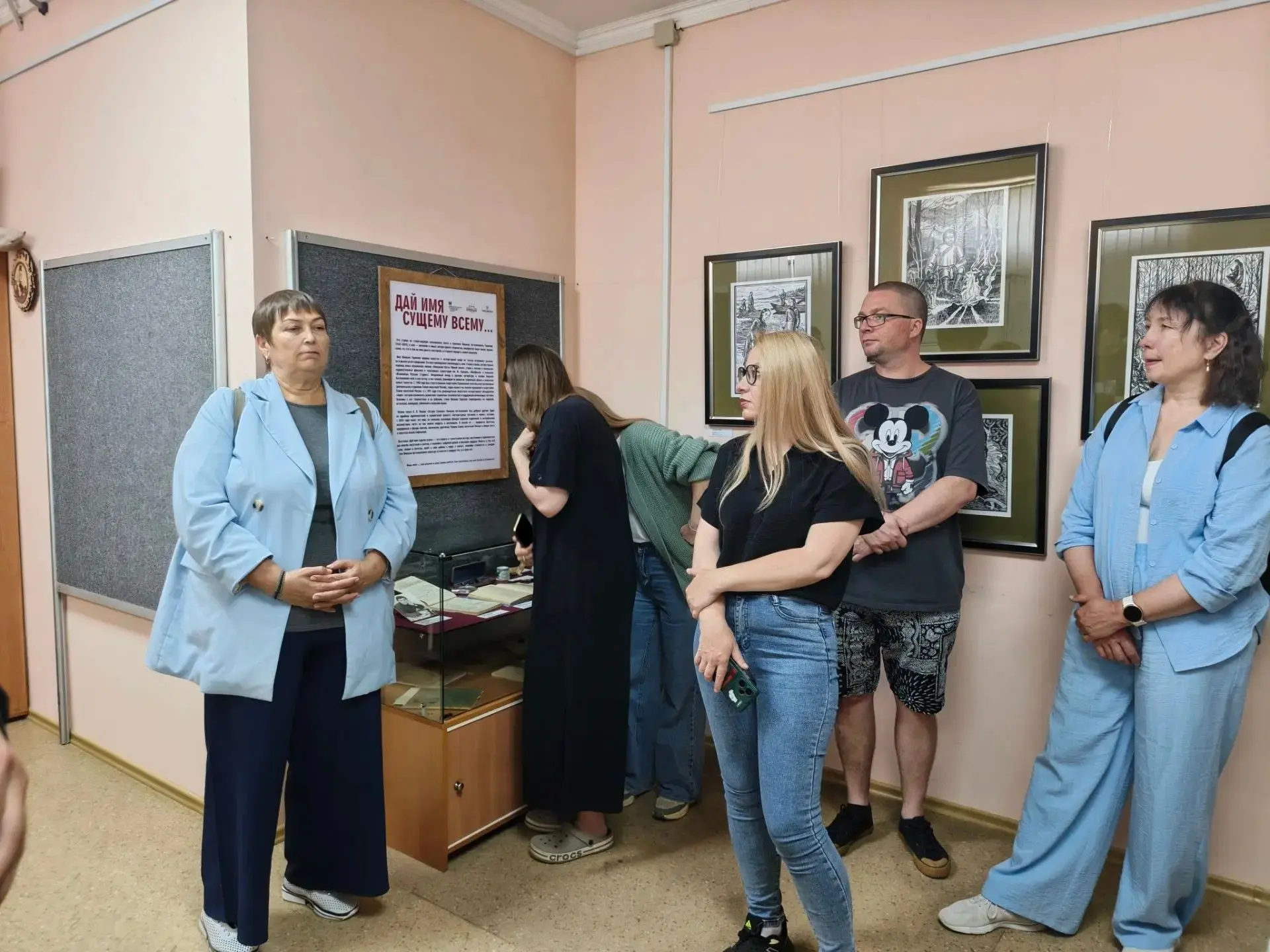 Настоящий друг и наставник: выставка, посвящённая поэту и писателю Николаю Тарасову, открылась в пгт