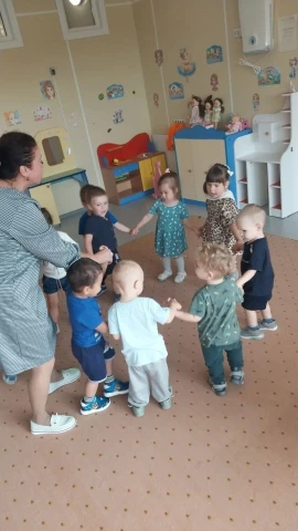 Уважаемые родители! Сегодня у наших «Пчёлок» (вторая младшая группа) прошло увлекательн...